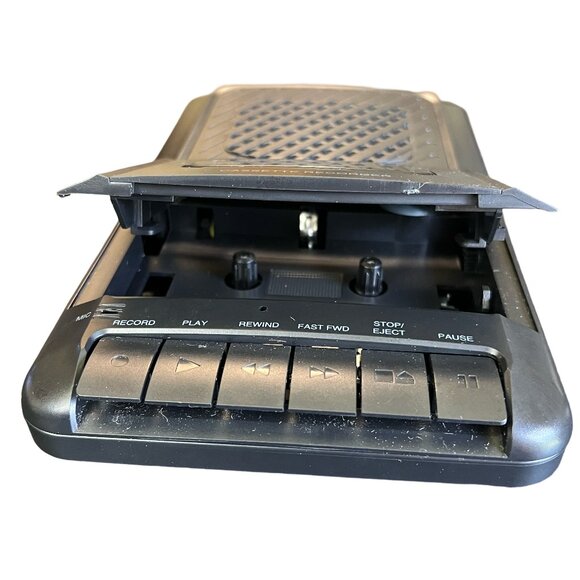 Cassette Player & Recorder - Picture 4 of 11